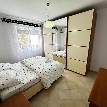 Drions Apartment. 3 Bedroom Apartment